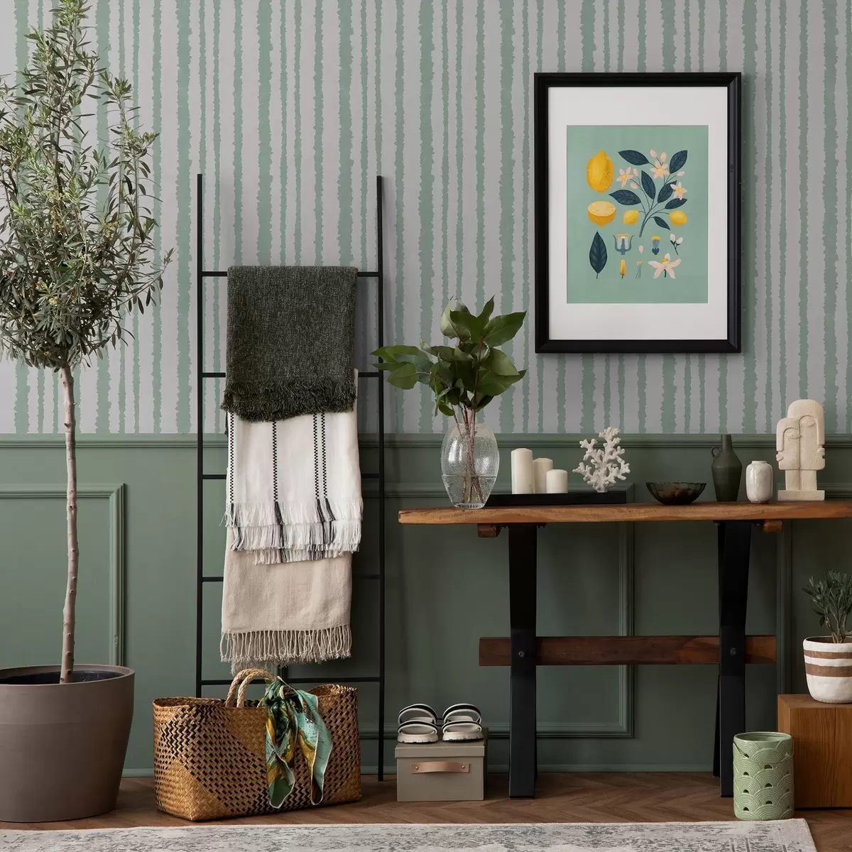 Шпалери Нерівномірні м'ятні смуги на білому тлі a00510