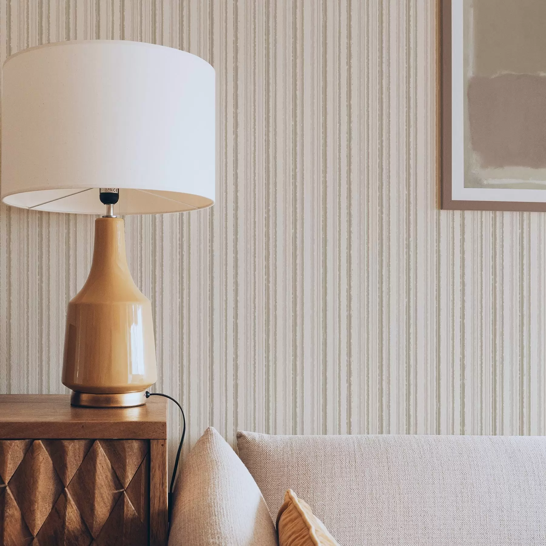 Шпалери Тонкі смужки в світло-бежевих тонах a00549