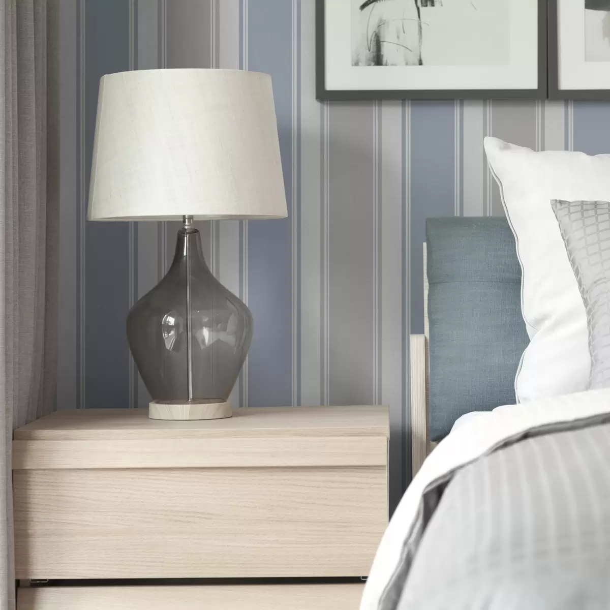 Шпалери Поєднання сірої та синьої широких смужок a00557