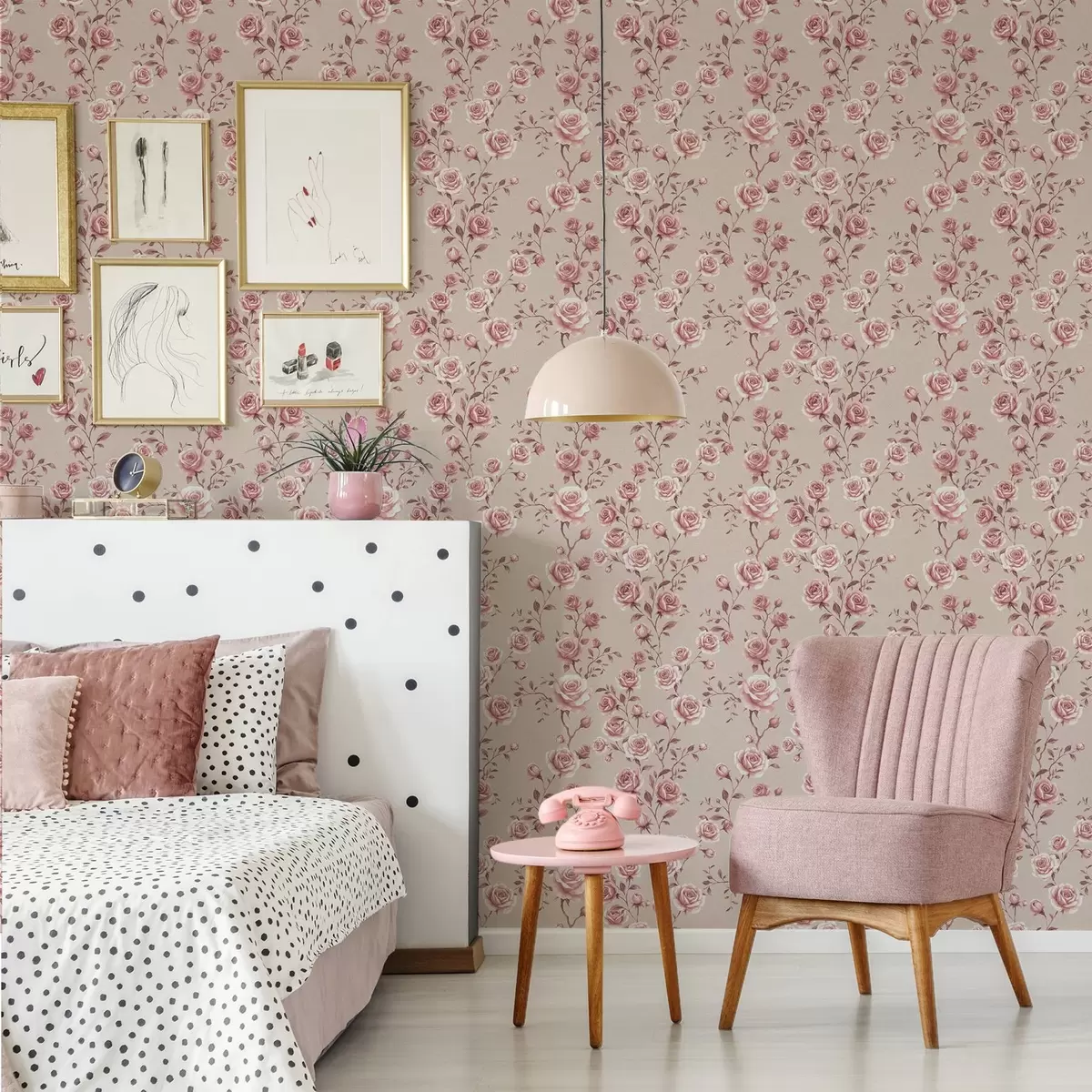 Шпалери Пудрові троянди на бежевому тлі — вінтажний візерунок a00497