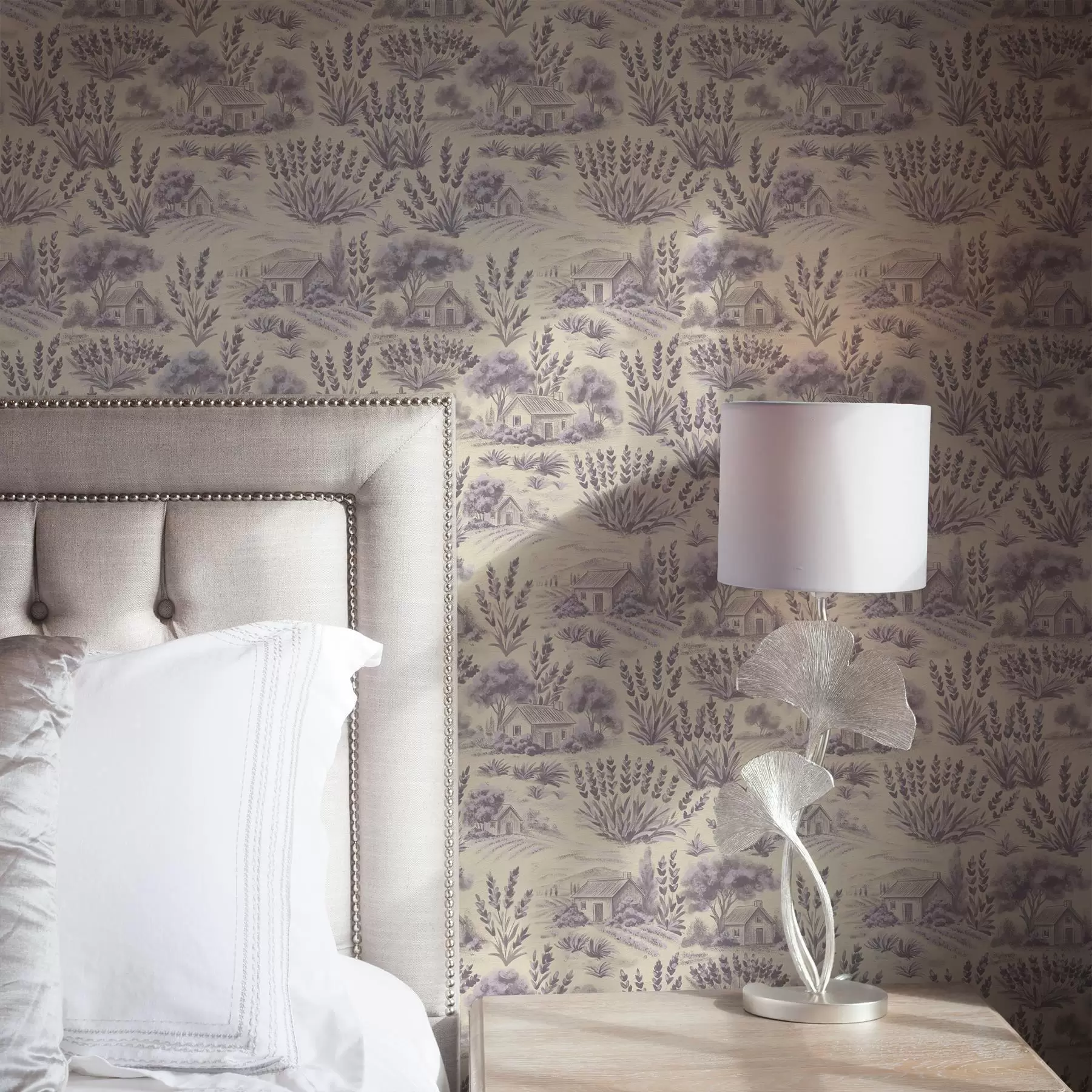 Шпалери Лавандові поля і будинки в пастельних тонах a00765