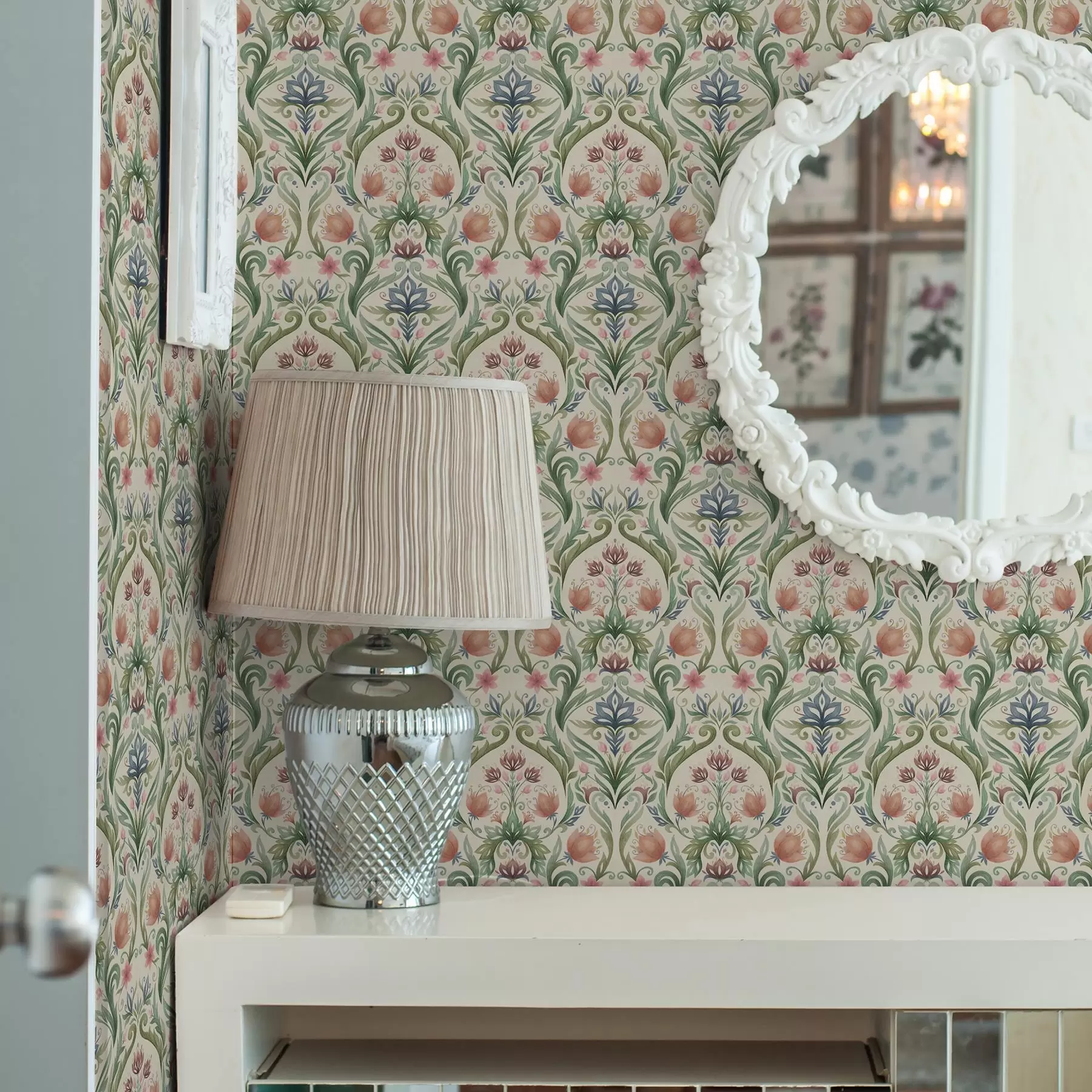 Шпалери Симетричний квітковий орнамент, теракота і зелений колір a00827