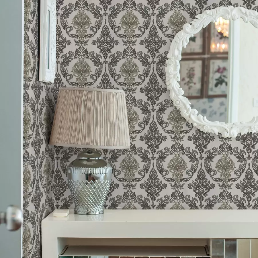 Шпалери Дамаск на світлому тлі, оливково-бронзові акценти a00828v6