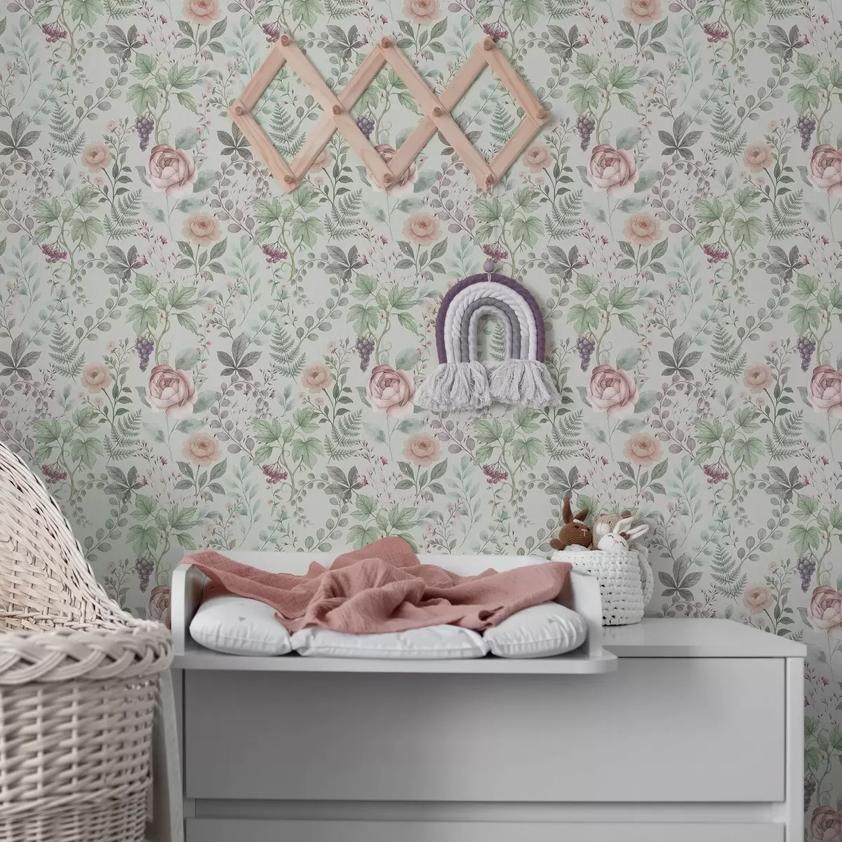 Шпалери Пастельний сад з трояндами, папоротями та виноградом a00867