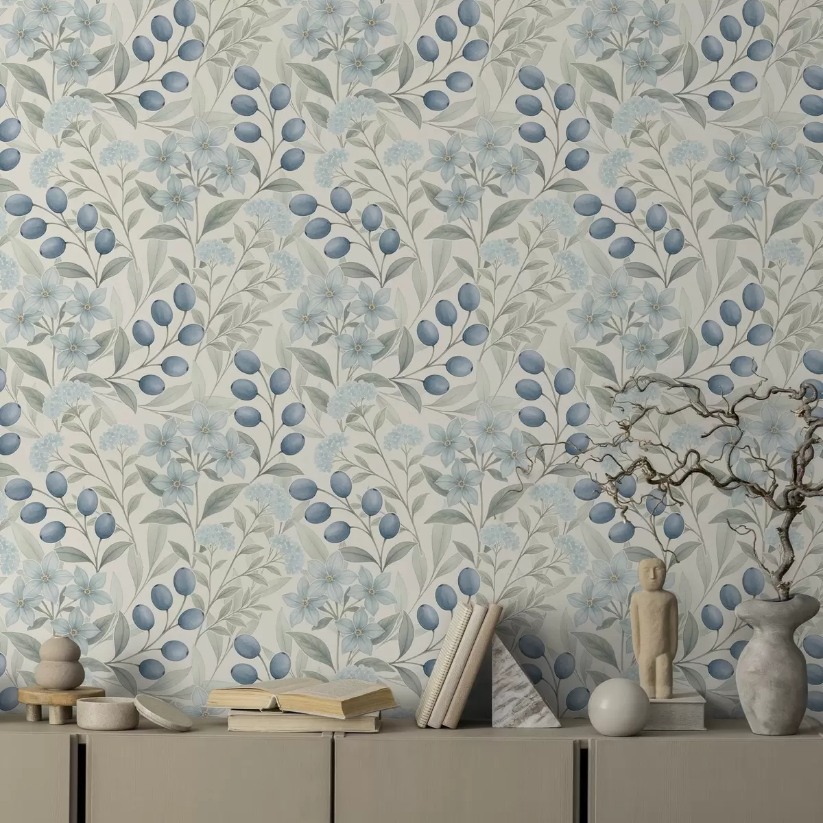 Шпалери Блакитні ягоди та світлі квіти на слоновій кістці a00872