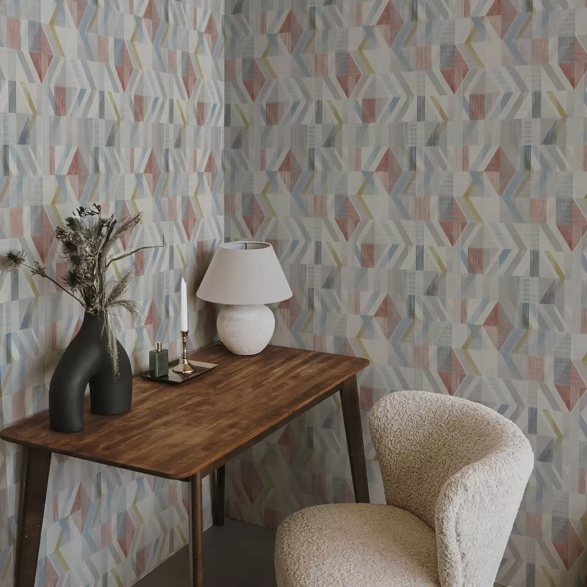 Шпалери Геометричні стрілки в пастельних червоних і синіх тонах a01056